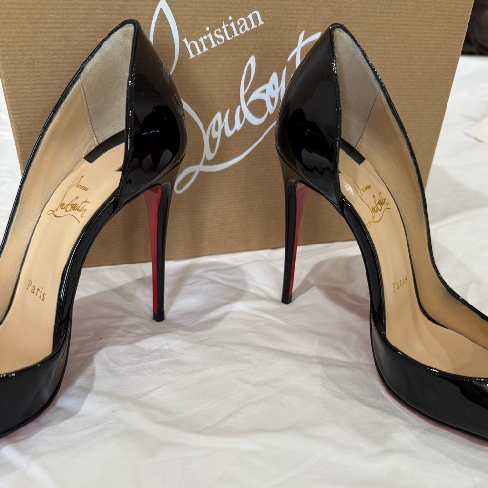 Christian Louboutin: Ibiza Black Patent Leather 100